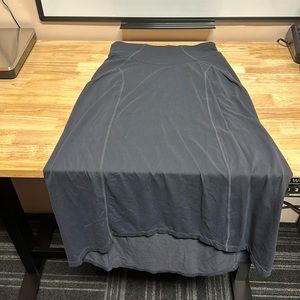 ATHLETA. X-Small. THRONES HI LO Dark Grey Gray Maxi Skirt